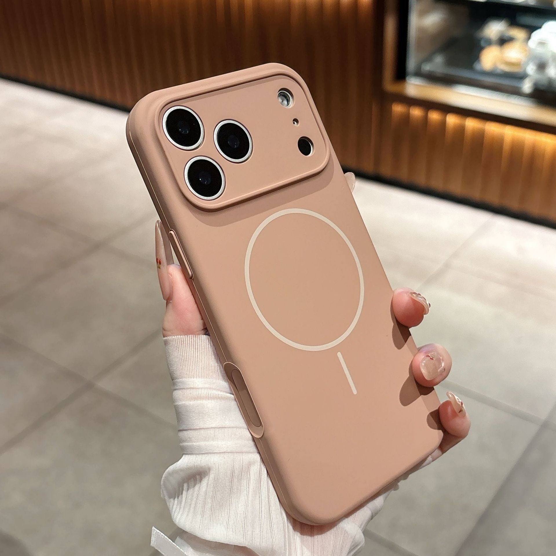 Applicable To 17 Fine Circle Magnetic Phone Case Liquid Silicone